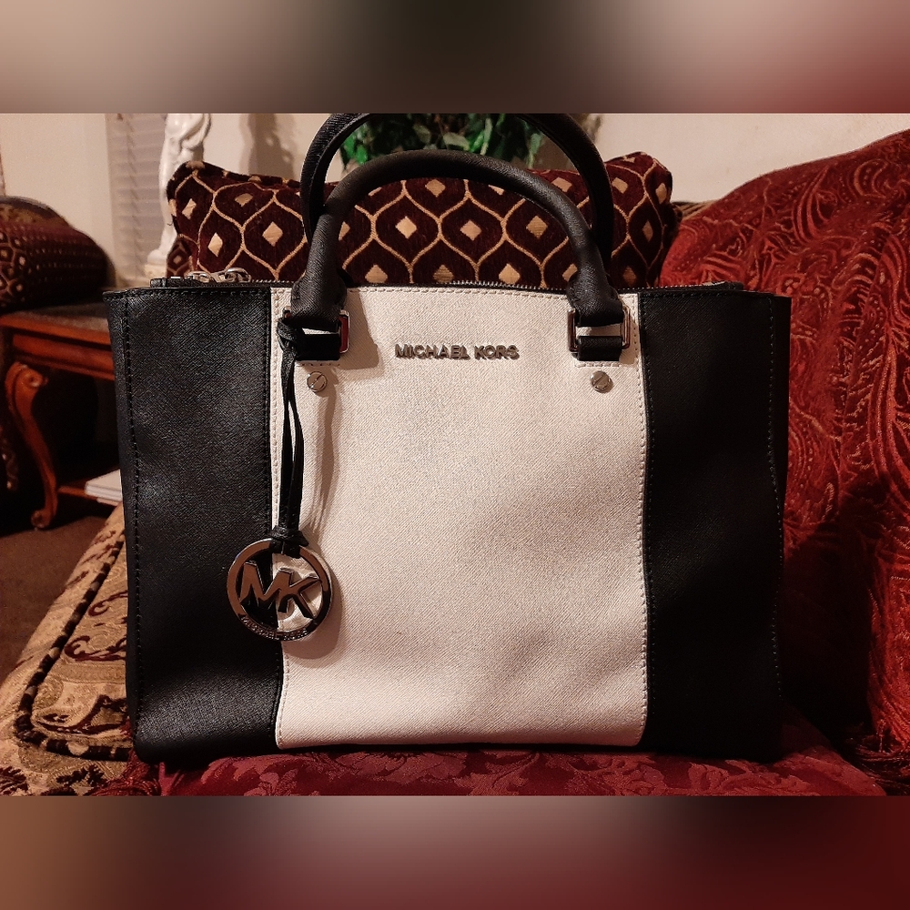 Mk Handbag